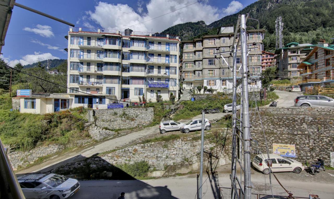 Chichoga Holiday Inn Manāli Exteriör bild